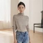 温碧霞代言IRENENA服装秋冬新款高领长袖打底衫气质百搭显